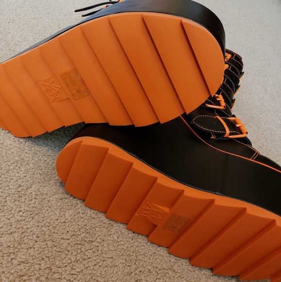 SOLD - Picture 8 of 13